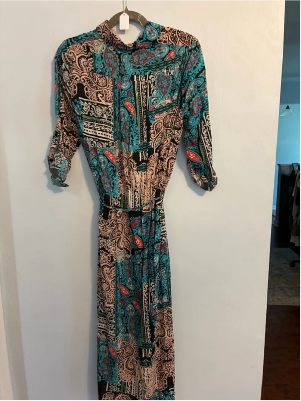 0256 NWT Size Small **Dress Forum** Turquoise Dress with Abstract Colors. - Picture 8 of 14